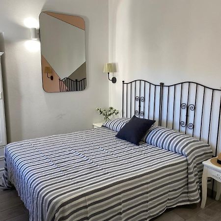 Noto Centro Bed & Breakfast Bagian luar foto